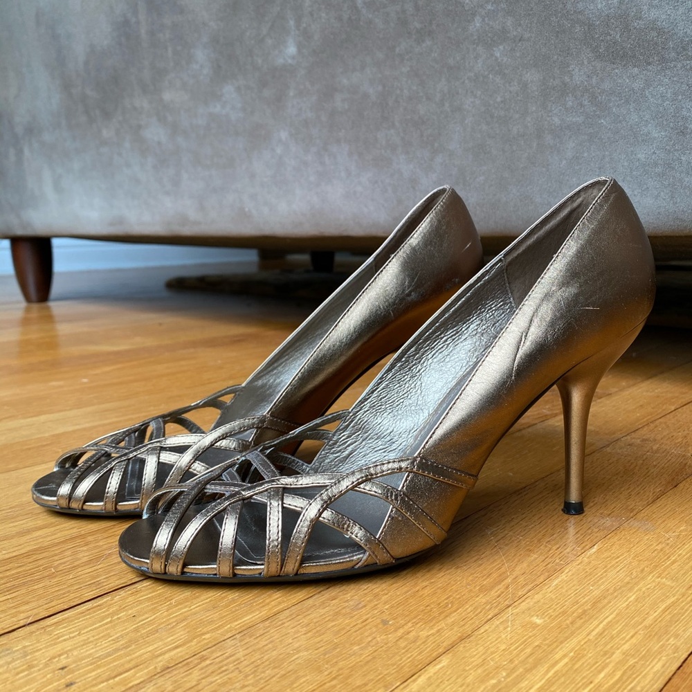Steve Madden Bronze Heel